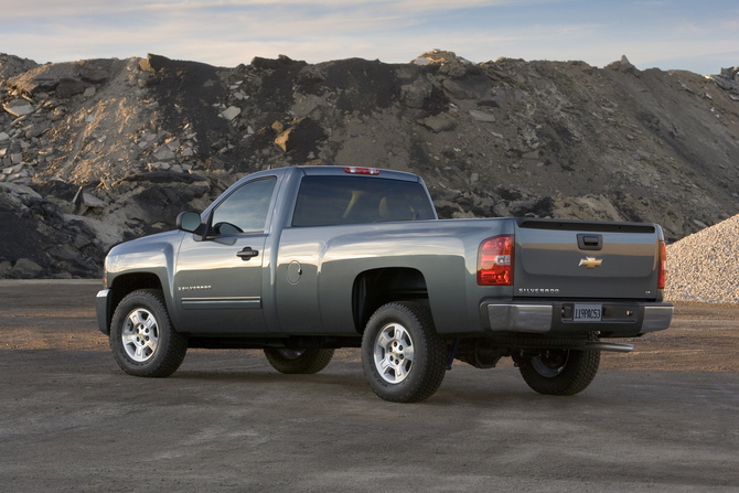 Chevrolet Silverado 1500 Regular Cab 4WD LT1 Long Box Chevrolet Silverado 1500 Regular Cab 4WD LT1 Long Box