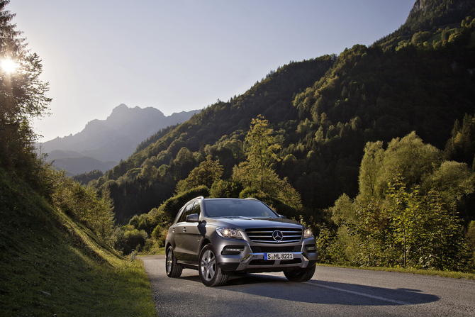 Mercedes-Benz ML 500 4Matic BlueEfficiency Mercedes-Benz ML 500 4Matic BlueEfficiency