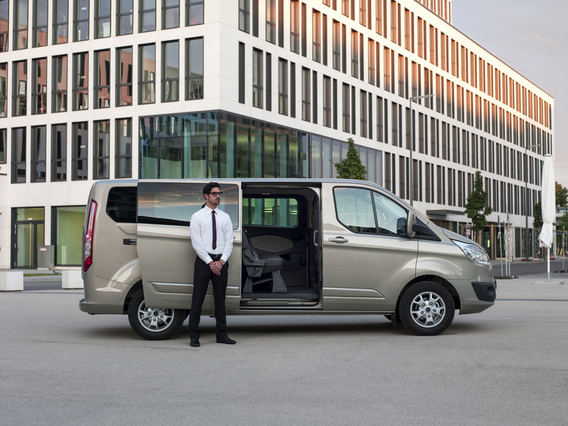 Ford Tourneo Custom 8L 300L1 Trend 2.2TDCi H1 Ford Tourneo Custom 8L 300L1 Trend 2.2TDCi H1