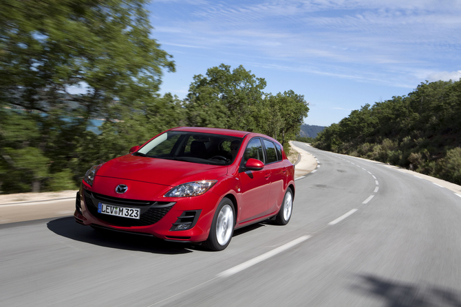 Mazda 3 HB MZ-CD 1.6 Sport Mazda 3 HB MZ-CD 1.6 Sport