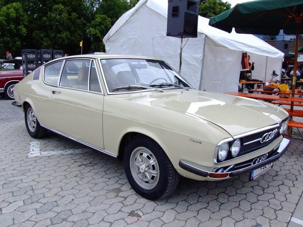Audi 100 Coupé S Audi 100 Coupé S