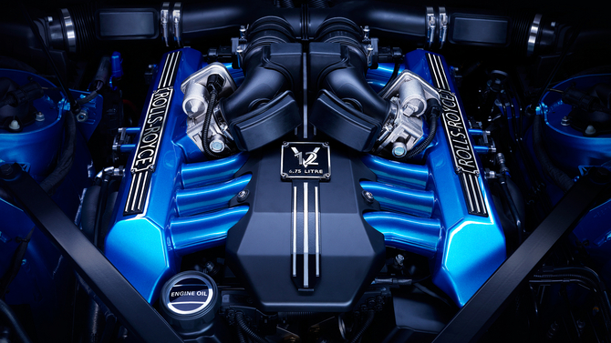The engine has also been painted in blue The engine has also been painted in blue