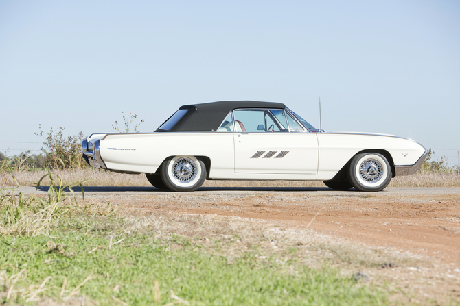 Ford Thunderbird 'M-Code' Sports Roadster Ford Thunderbird 'M-Code' Sports Roadster