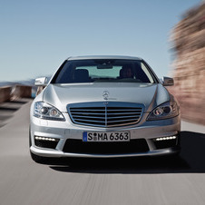 Mercedes-Benz S 63 AMG (FL) Mercedes-Benz S 63 AMG (FL)