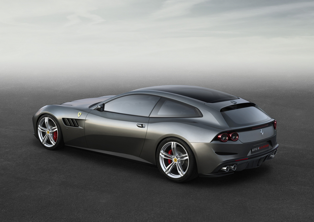 Ferrari GTC4 Lusso Ferrari GTC4 Lusso