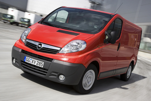 Opel Vívaro Van 2.7T L1H1 2.5 CDTI 146cv