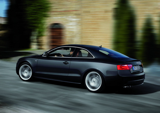 Audi S5 4.2 FSI tiptronic quattro Audi S5 4.2 FSI tiptronic quattro