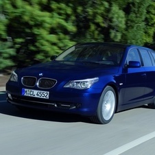 BMW 525d Touring Auto Executive (E61) BMW 525d Touring Auto Executive (E61)