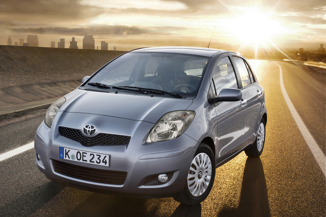 Toyota Yaris Gen.2 Toyota Yaris Gen.2