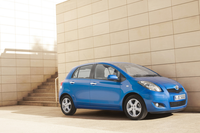 Toyota Yaris Gen.2 Toyota Yaris Gen.2