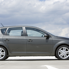 Kia cee�d 1.6 CRDi 90cv TX Kia cee�d 1.6 CRDi 90cv TX