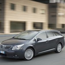 Toyota Avensis Station Wagon 2.2 D-4D 150 D-CAT Auto. Sol