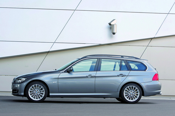 BMW 335d Touring Edition Lifestyle Automatic BMW 335d Touring Edition Lifestyle Automatic