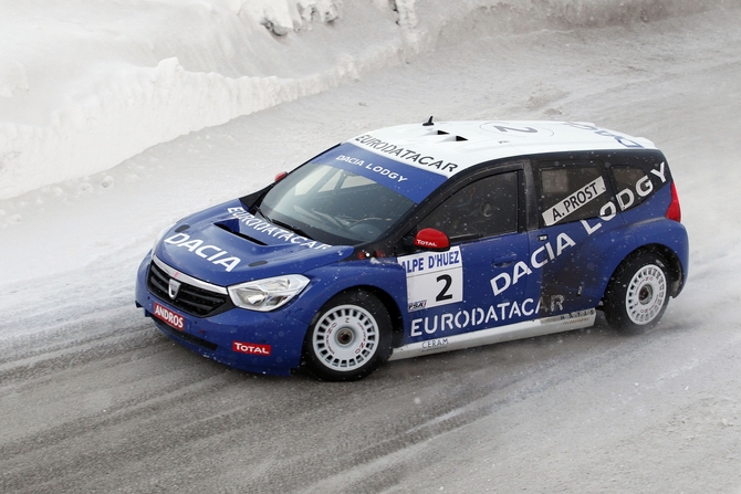 Dacia to Add Lodgy MPV to Lineup at Geneva Motor Show Dacia to Add Lodgy MPV to Lineup at Geneva Motor Show