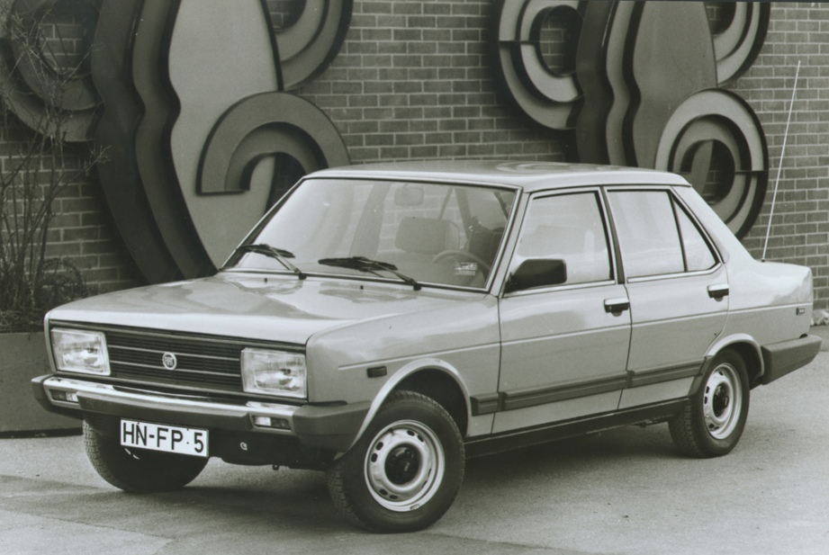 photo courtesy of Fiat Fiat 131 Mirafiori 1300 basic info spec rating