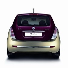 Lancia Ypsilon 1.4 16v Automatic