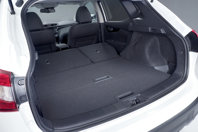Cargo space has been increased by 20 liters Cargo space has been increased by 20 liters