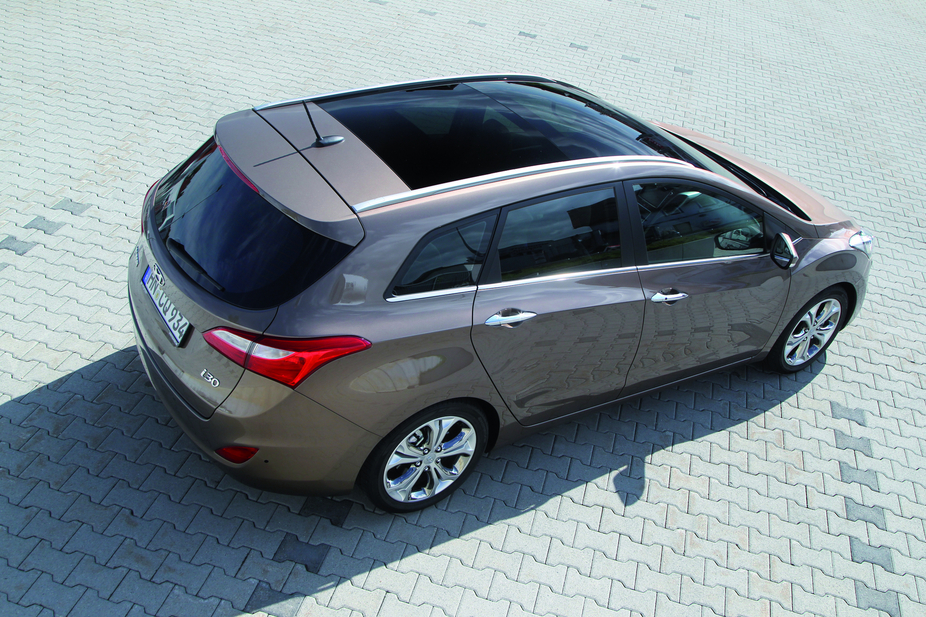 Hyundai I30 Station Wagon 1 4 Blue Comfort 1 Photo Autoviva Com