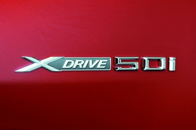BMW X6 xDrive50i BMW X6 xDrive50i