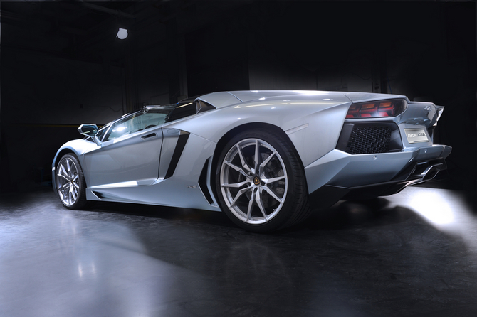 Lamborghini Aventador LP 700-4 Roadster Lamborghini Aventador LP 700-4 Roadster