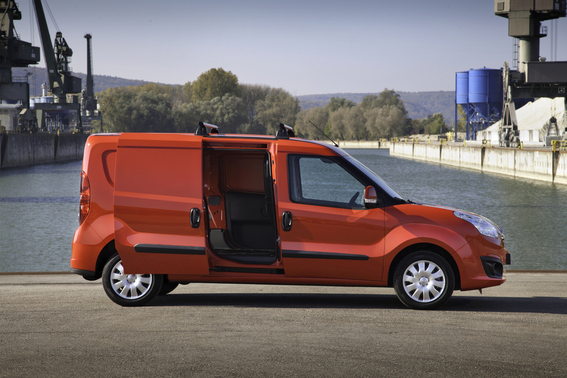 Opel Combo Combi 1.4 CNG Turbo ecoFlex Edition L1H1 Opel Combo Combi 1.4 CNG Turbo ecoFlex Edition L1H1