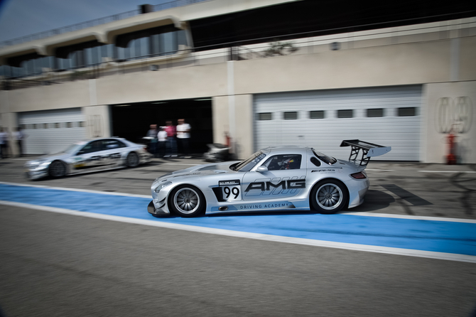 Mercedes AMG-LIVE 2012 au Castellet: SLS AMG GT3 Mercedes AMG-LIVE 2012 au Castellet: SLS AMG GT3