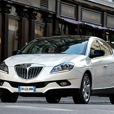 Lancia Delta 1.6 Multijet 120cv Argento Selectronic Lancia Delta 1.6 Multijet 120cv Argento Selectronic