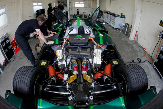 Drayson has installed its own electric motor into the car
