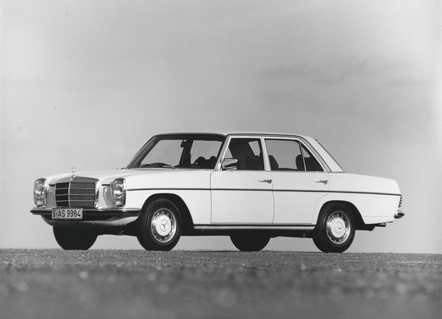 Mercedes-Benz 200 D Mercedes-Benz 200 D