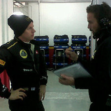 Raikkonen Takes to the Track for the First Time for Lotus Raikkonen Takes to the Track for the First Time for Lotus