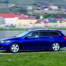 Honda Accord Tourer 2.2 i-DTEC Executive Advance Limited Edition Honda Accord Tourer 2.2 i-DTEC Executive Advance Limited Edition