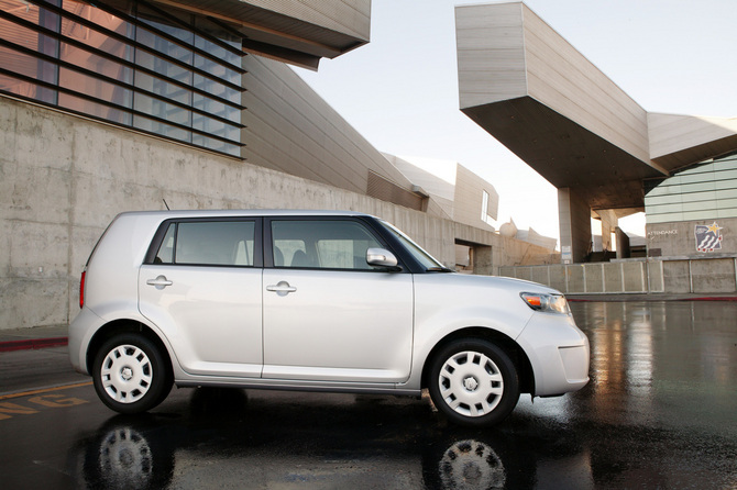 Scion xB 5-Door Wagon 4-Spd AT Scion xB 5-Door Wagon 4-Spd AT