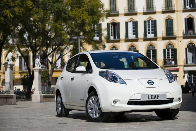 The factory could build 10,000 Leafs the first year The factory could build 10,000 Leafs the first year