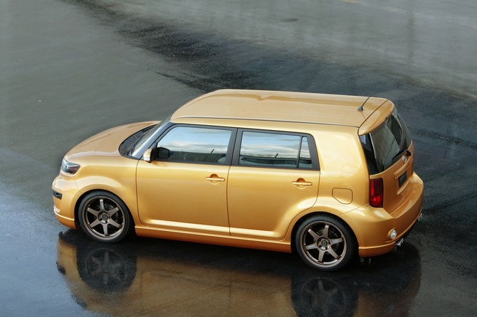 Scion xB 5-Door Wagon 5-Spd MT Scion xB 5-Door Wagon 5-Spd MT