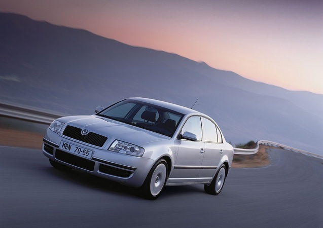 Skoda Superb 1.8 Turbo Tiptronic Skoda Superb 1.8 Turbo Tiptronic