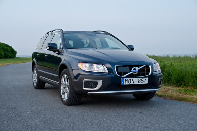 Volvo XC70 D3 Summum Geatronic Volvo XC70 D3 Summum Geatronic