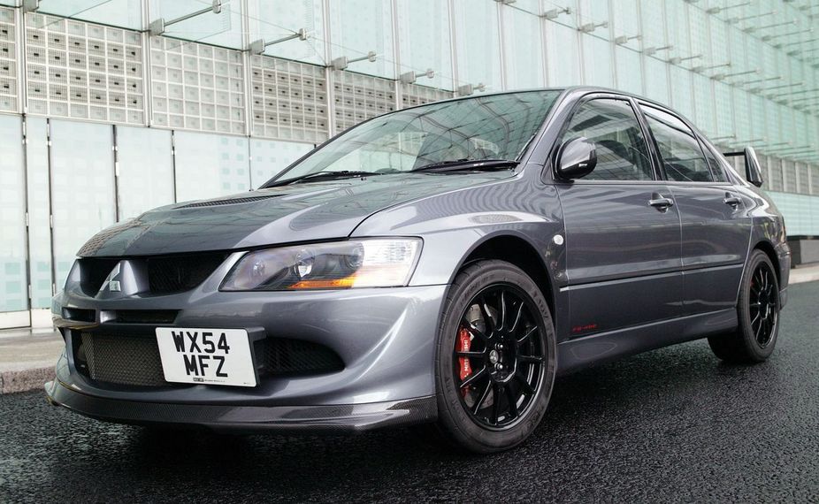 Mitsubishi Lancer Evolution VIII MR FQ400 basic info spec rating