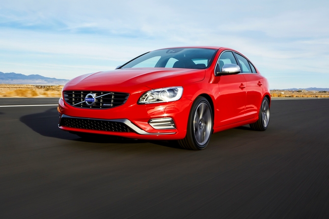 Volvo S60 T3 R-Design Geartronic Volvo S60 T3 R-Design Geartronic