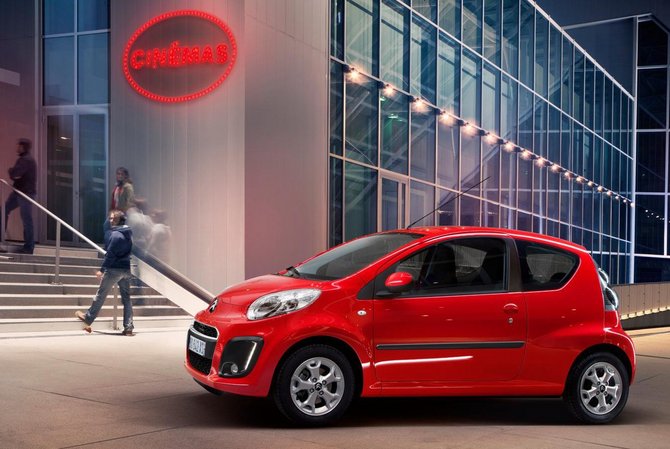 Redesigned Citroen C1 Has 99g/km Emissions, New Transmission and LED Running Lights Redesigned Citroen C1 Has 99g/km Emissions, New Transmission and LED Running Lights