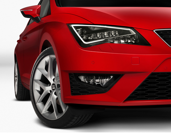 Neuer Seat Leon in Paris vorgestellt Neuer Seat Leon in Paris vorgestellt