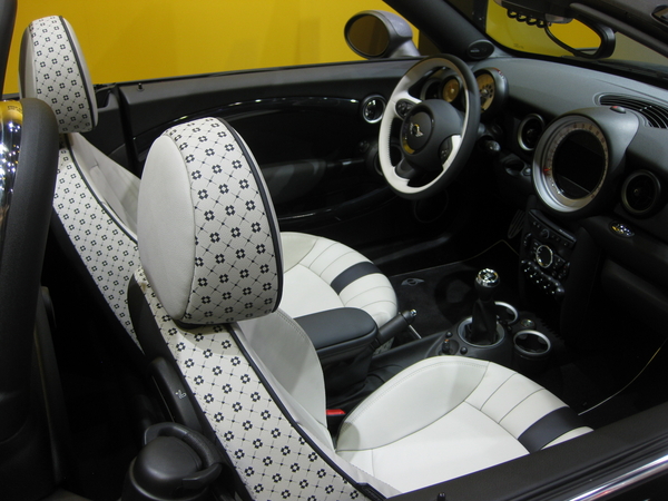 MINI (BMW) MINI Cooper S Roadster MINI (BMW) MINI Cooper S Roadster