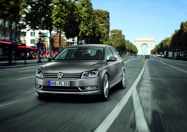 Volkswagen Passat 2.0 TDI DSG 140 Highline Volkswagen Passat 2.0 TDI DSG 140 Highline