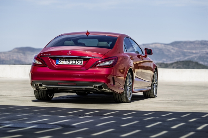 Mercedes-Benz CLS 500 Mercedes-Benz CLS 500