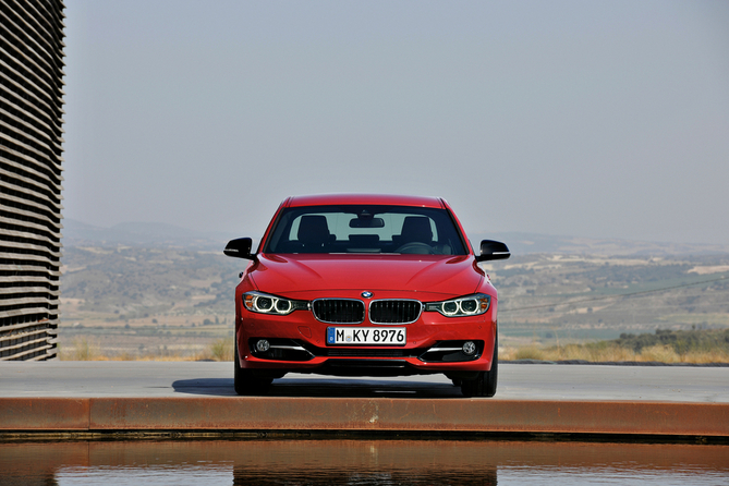 BMW 328i BMW 328i