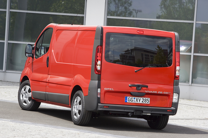 Opel Vívaro Van 6L 2.7T L1H1 2.0 CDTI 114cv Auto Opel Vívaro Van 6L 2.7T L1H1 2.0 CDTI 114cv Auto
