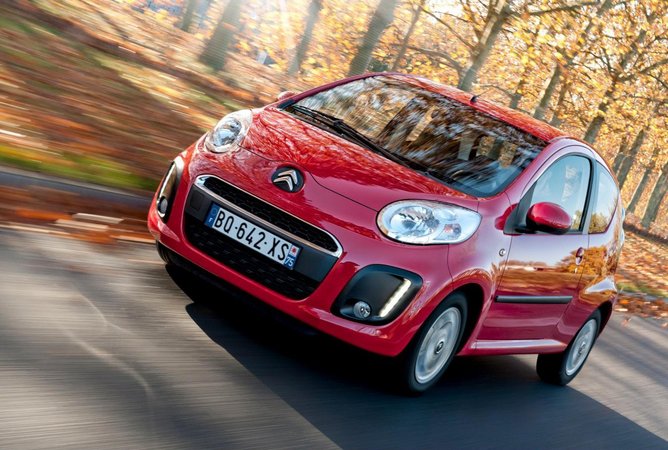 Redesigned Citroen C1 Has 99g/km Emissions, New Transmission and LED Running Lights Redesigned Citroen C1 Has 99g/km Emissions, New Transmission and LED Running Lights