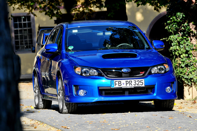 Subaru WRX STI 2.5 320R Subaru WRX STI 2.5 320R