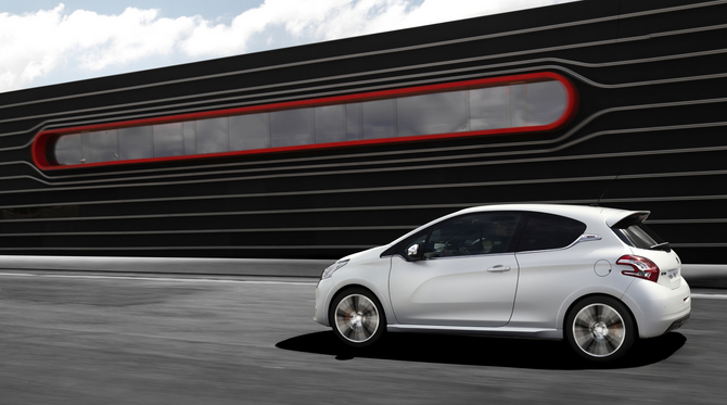 The GTi gets a new Satin Pearlescent White paint color The GTi gets a new Satin Pearlescent White paint color