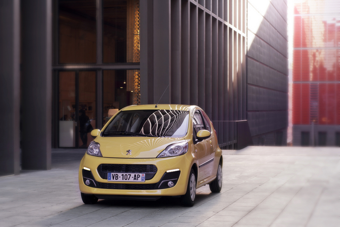 Renewed Peugeot 107 Has Daytime Running LEDs and Better Emissions Renewed Peugeot 107 Has Daytime Running LEDs and Better Emissions