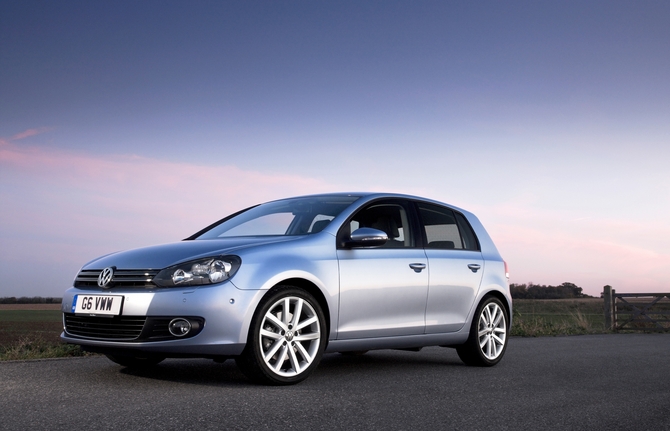 Volkswagen Golf 2.0I TDI 140hp DPF Confortline 4Motion Volkswagen Golf 2.0I TDI 140hp DPF Confortline 4Motion